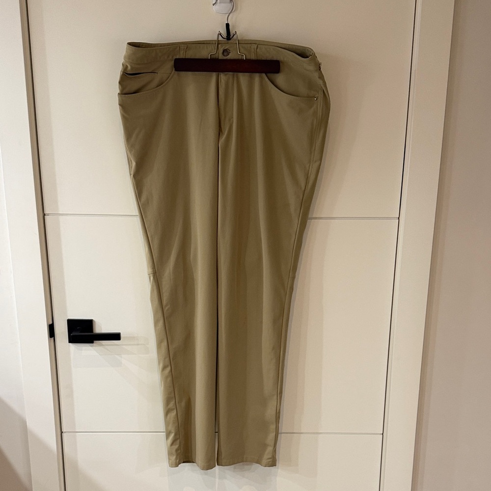 lululemon athletica Men's ABC classic fit 5 pocket pant